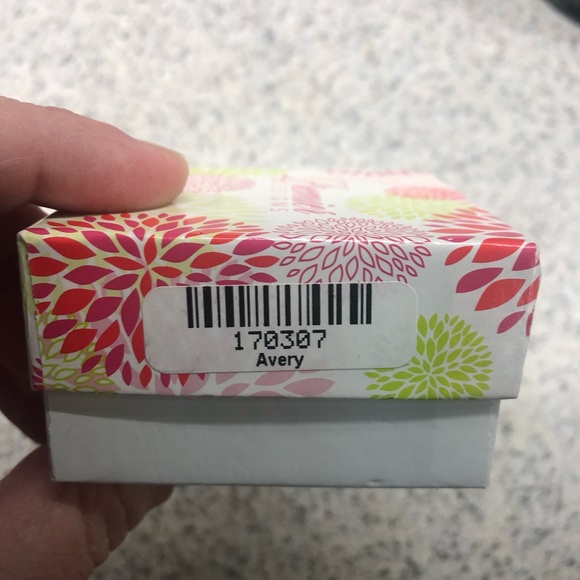 BNIB Premier Designs Oval ring - Picture 3 of 3